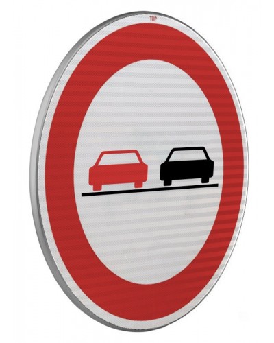 Dopravní značka B21a - Zákaz předjíždění