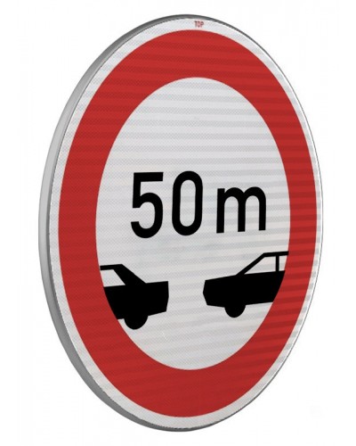 Dopravní značka B34 - Nejmenší vzdálenost mezi vozidly